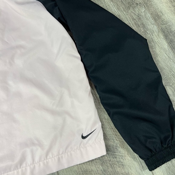 Nike Pink/Black‎ Windbreaker Jacket - Picture 10 of 12